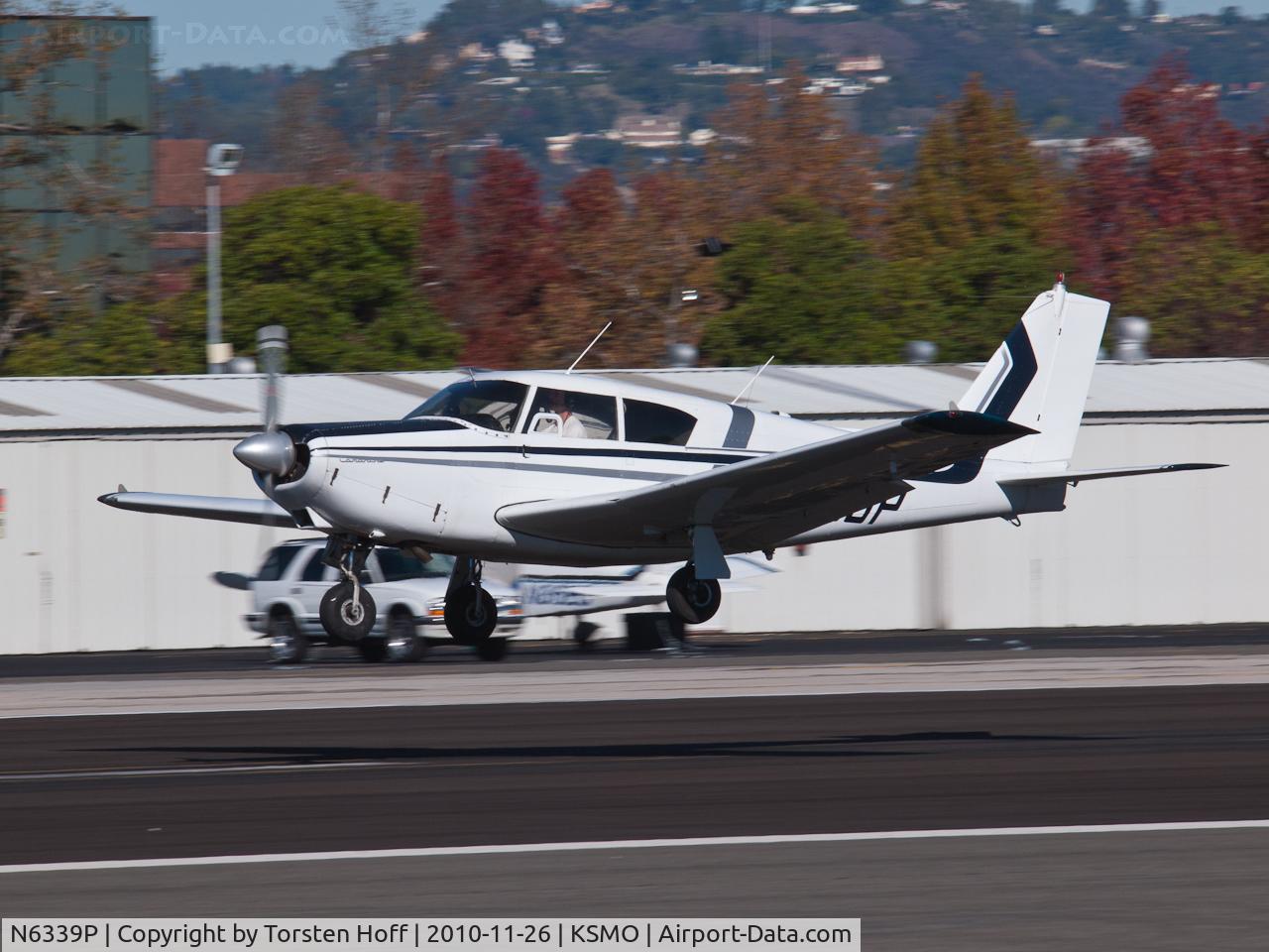 N6339P, 1959 Piper PA-24-180 Comanche Comanche C/N 24-1449, N6339P arriving on RWY 21