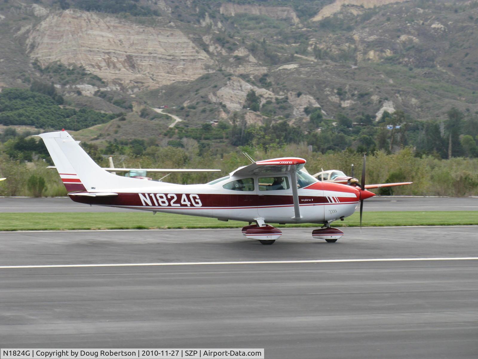 N1824G, 1977 Cessna 182Q Skylane C/N 18265819, 1977 Cessna 182Q SKYLANE, Continental O-470-U 230 Hp @ 2,400 rpm for 100LL, landing Roll Rwy 22