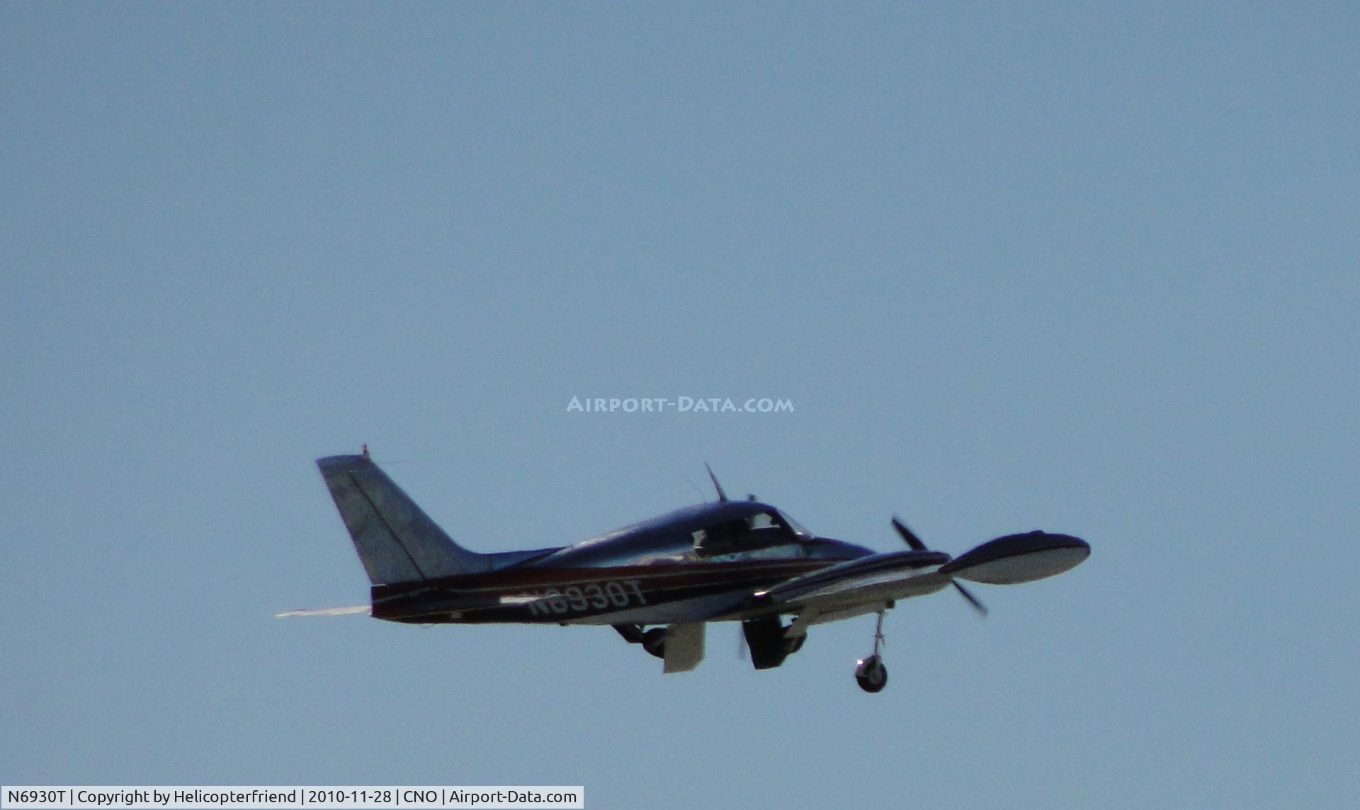 N6930T, 1960 Cessna 310D C/N 39230, Airbourne westbound and wheels coming up