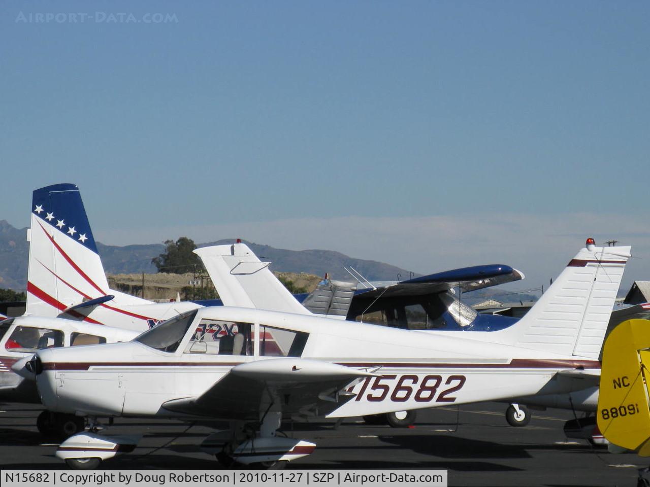 N15682, 1972 Piper PA-28-140 Cherokee C/N 28-7325135, 1972 Piper PA-28-140 CHEROKEE, Lycoming O-320-E2A 150 Hp