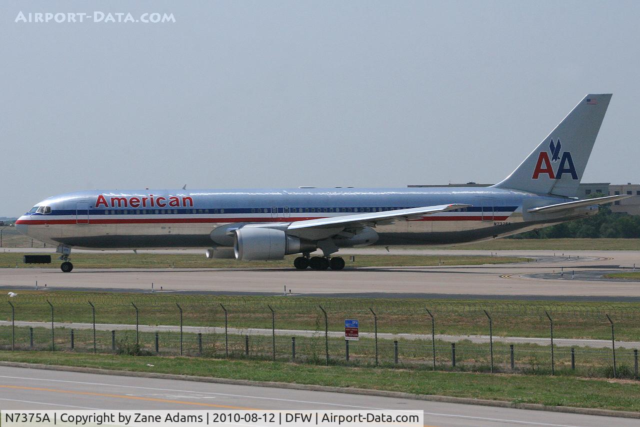 N7375A, 1992 Boeing 767-323 C/N 25202, American Airlines at DFW Airport