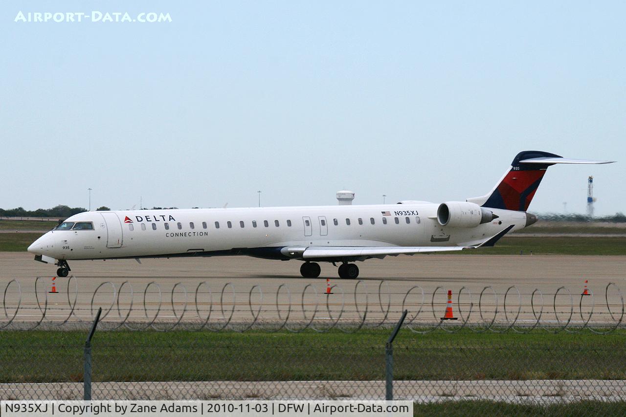 N935XJ, 2008 Bombardier CRJ-900ER (CL-600-2D24) C/N 15199, Delta Airlines at DFW