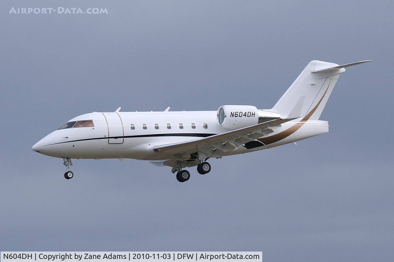 N604DH, 1997 Canadair Challenger 604 (CL-600-2B16) C/N 5344, Landing at DFW Airport