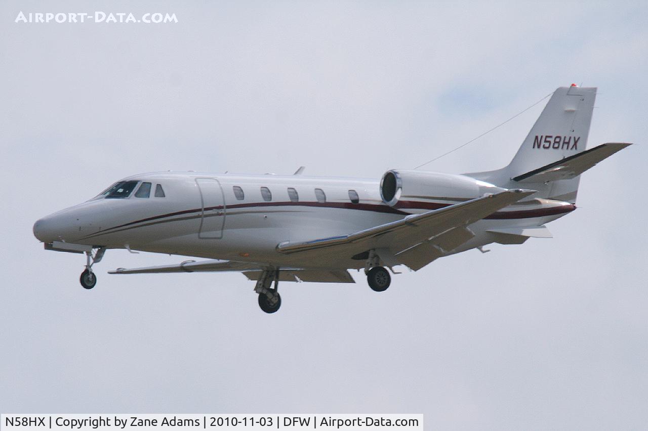 N58HX, 2000 Cessna 560XL C/N 560-5099, Landing at DFW Airport