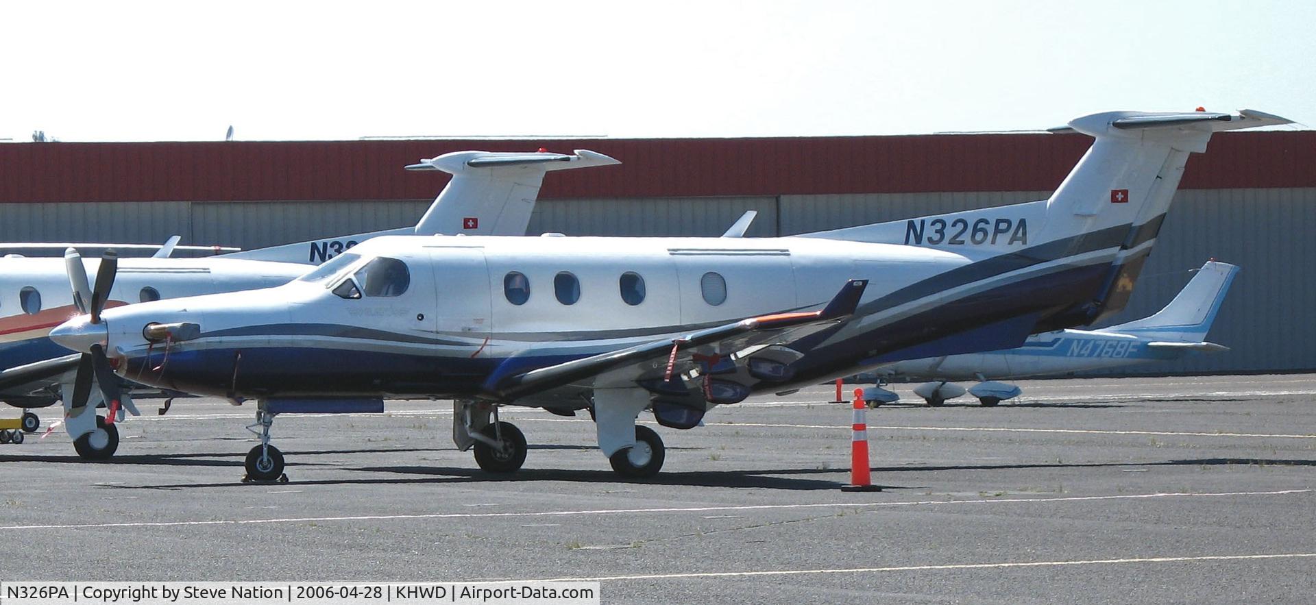 N326PA, 2000 Pilatus PC-12/45 C/N 362, 2000 Pilatus PC-12/45 @ Hayward Executive Airport, CA
