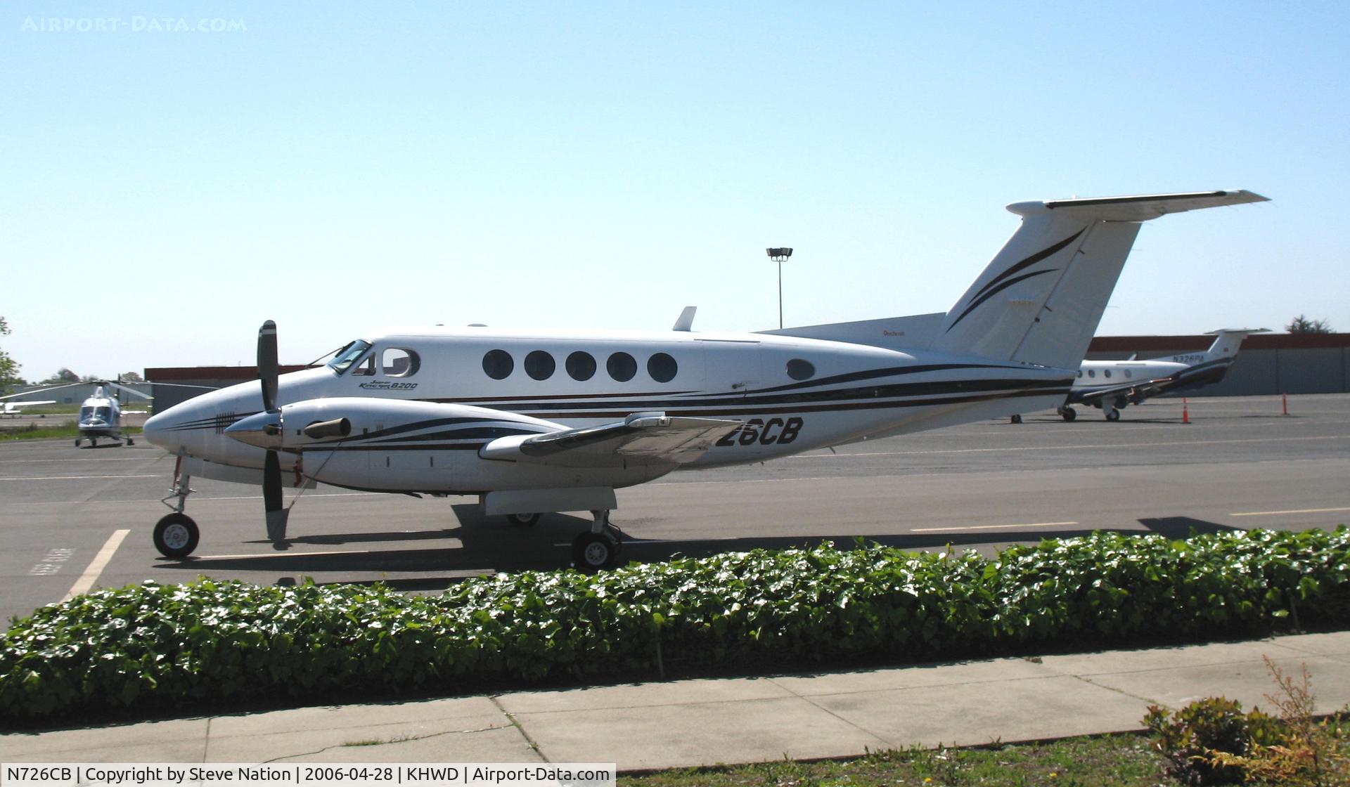 N726CB, 2001 Raytheon Aircraft Company B200 C/N BB-1750, locally-based 2001 Raytheon B200 King Air in 
