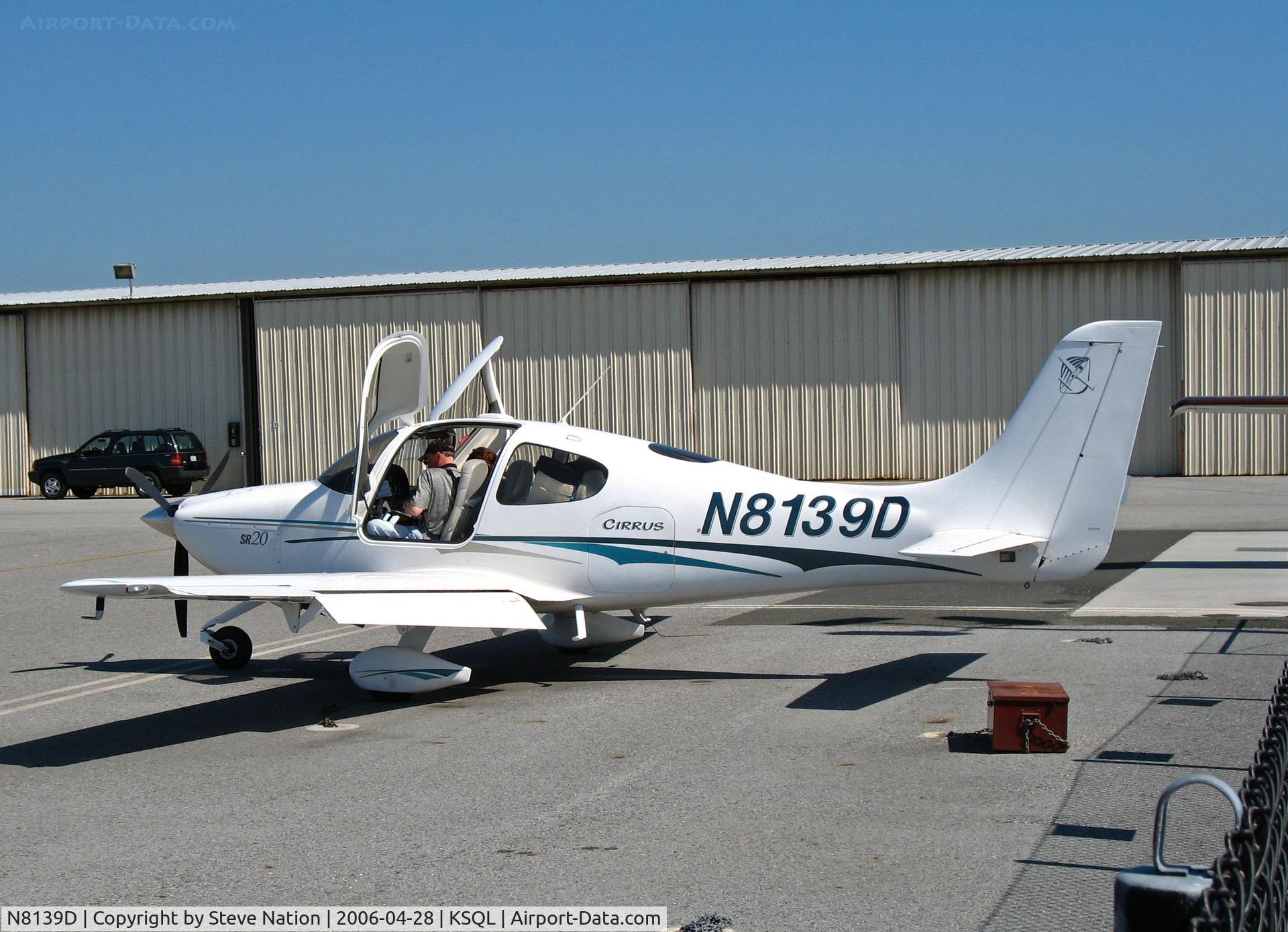 N8139D, 2003 Cirrus SR20 C/N 1368, Locally-based 2003 Cirrus Design SR20 of Lenair Aviation with doors open @ San Carlos, CA