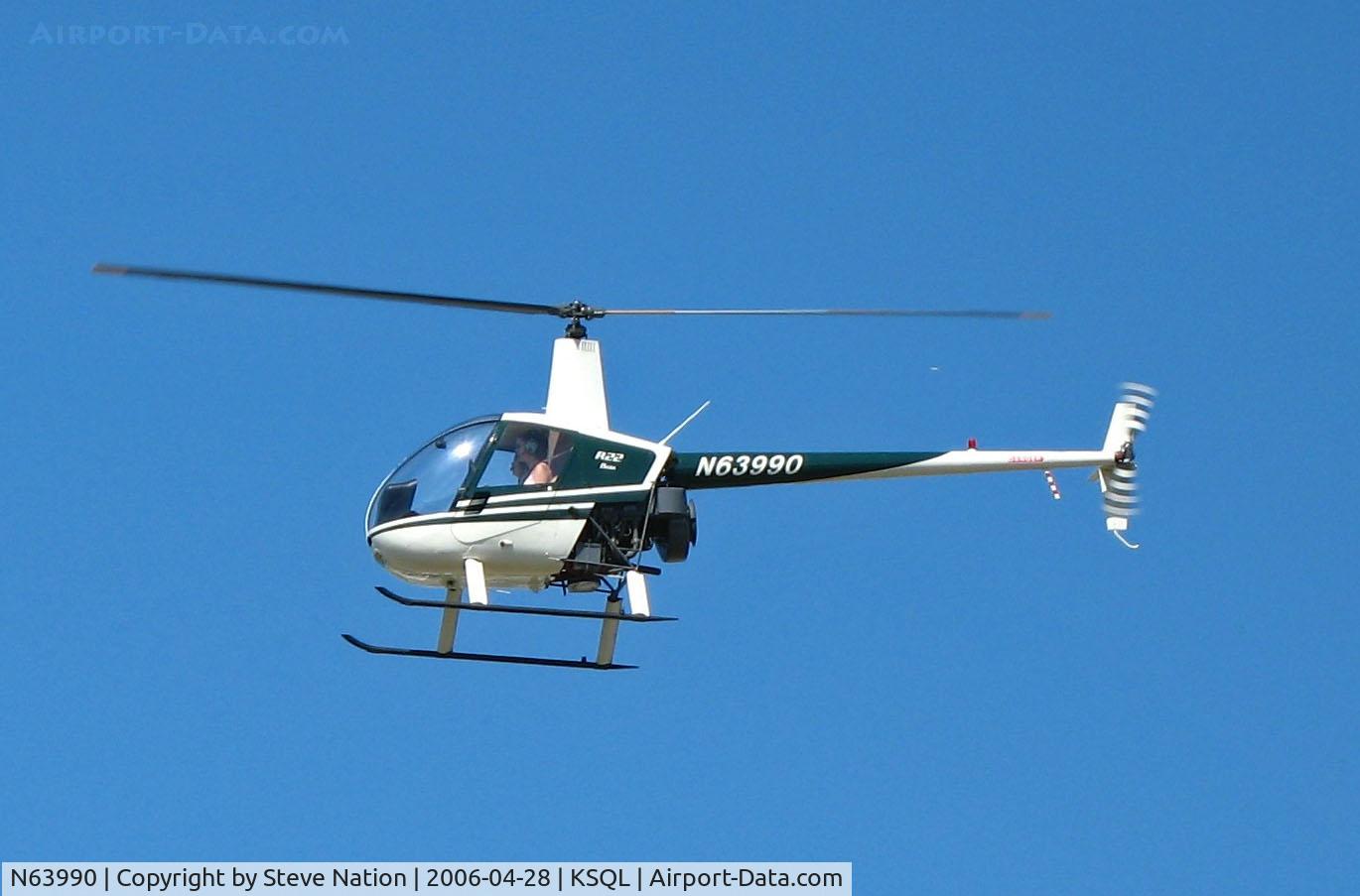 N63990, 1987 Robinson R22 BETA C/N 0664, Locally-based 1987 Robbie R22 BETA on training flight @ San Carlos, CA (with owner in Port Orchard, WA since May 2007)