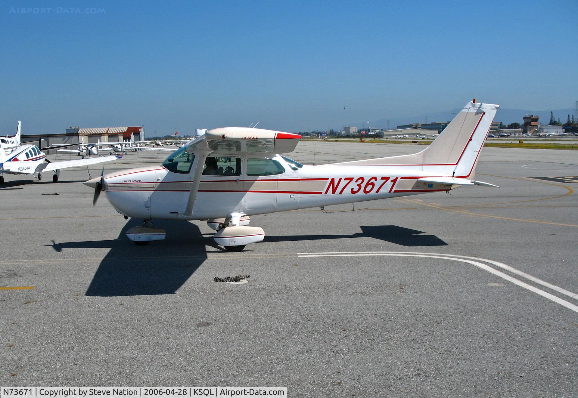 N73671, 1976 Cessna 172N C/N 17267605, 1976 Cessna 172N taxis to visitors ramp @ San Carlos, CA