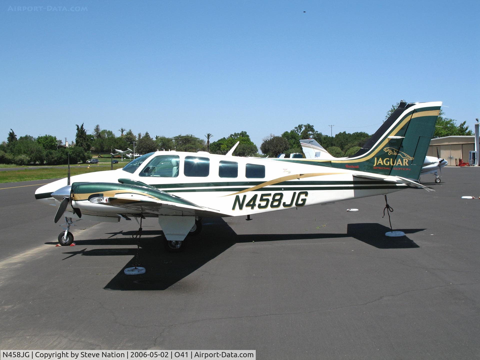 N458JG, 1999 Raytheon Aircraft Company 58 C/N TH-1908, 1999 Raytheon Baron 58 in special 