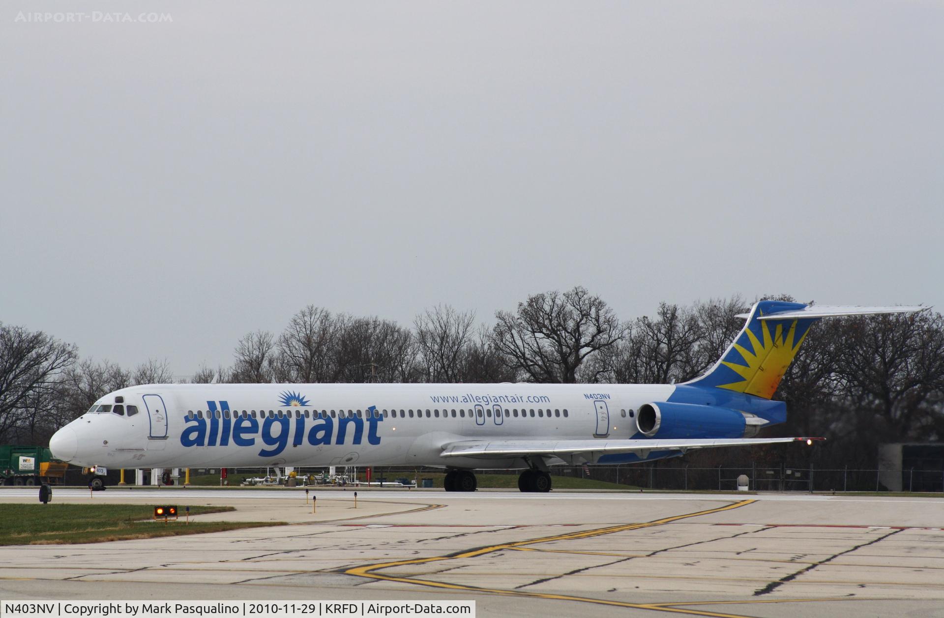 N403NV, 1989 McDonnell Douglas MD-88 C/N 49764, MD-88