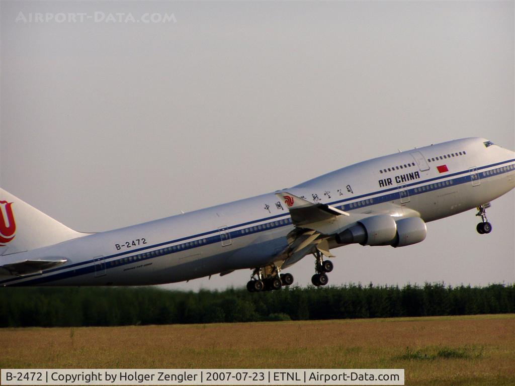 B-2472, 2000 Boeing 747-4J6 C/N 30158, China´s No. 1 - too big for my lens.