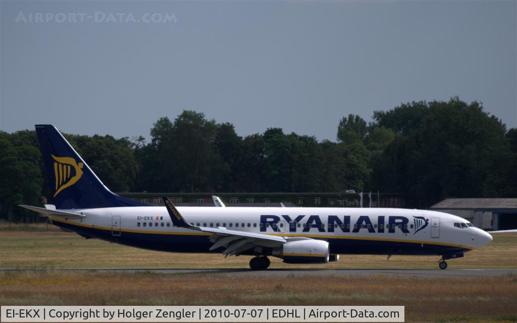 EI-EKX, 2010 Boeing 737-8AS C/N 35030, Arrival from Stockholm-Skavska