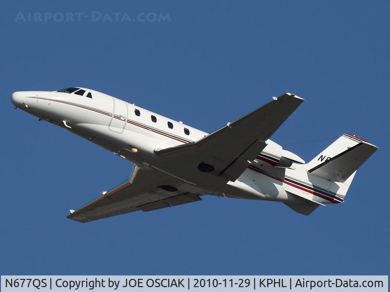 N677QS, 2004 Cessna 560XL C/N 560-5367, @ KPHL