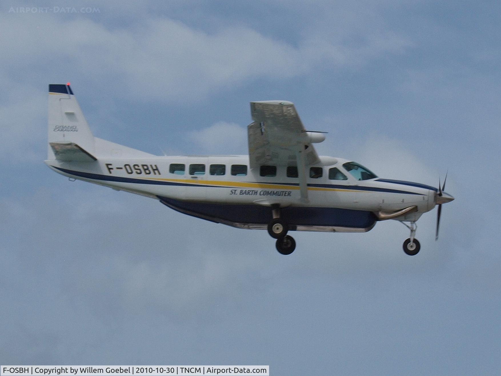 F-OSBH, 2009 Cessna 208B Grand Caravan C/N 208B2117, Landing on st Maarten
