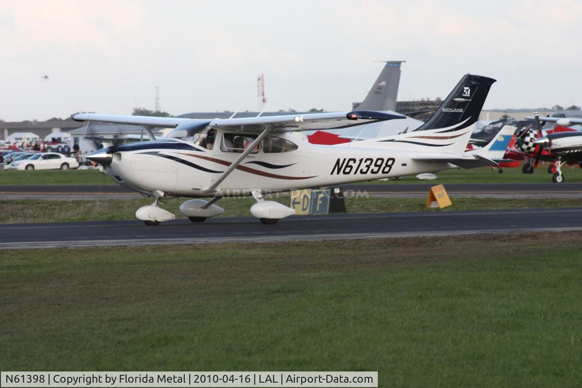 N61398, 2008 Cessna 182T Skylane C/N 18282066, C182T