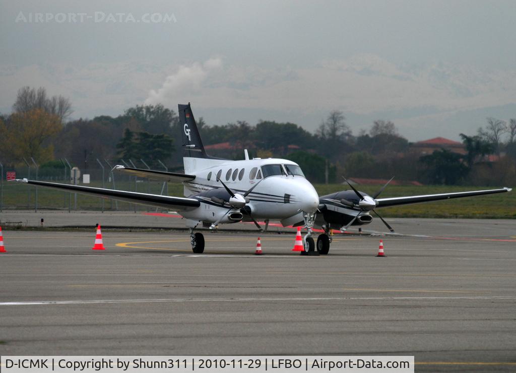 D-ICMK, 2009 Hawker Beechcraft C90GTi King Air C/N LJ-1928, Parked at the General Aviation area... One of the four Beech C90 GTI in german register...