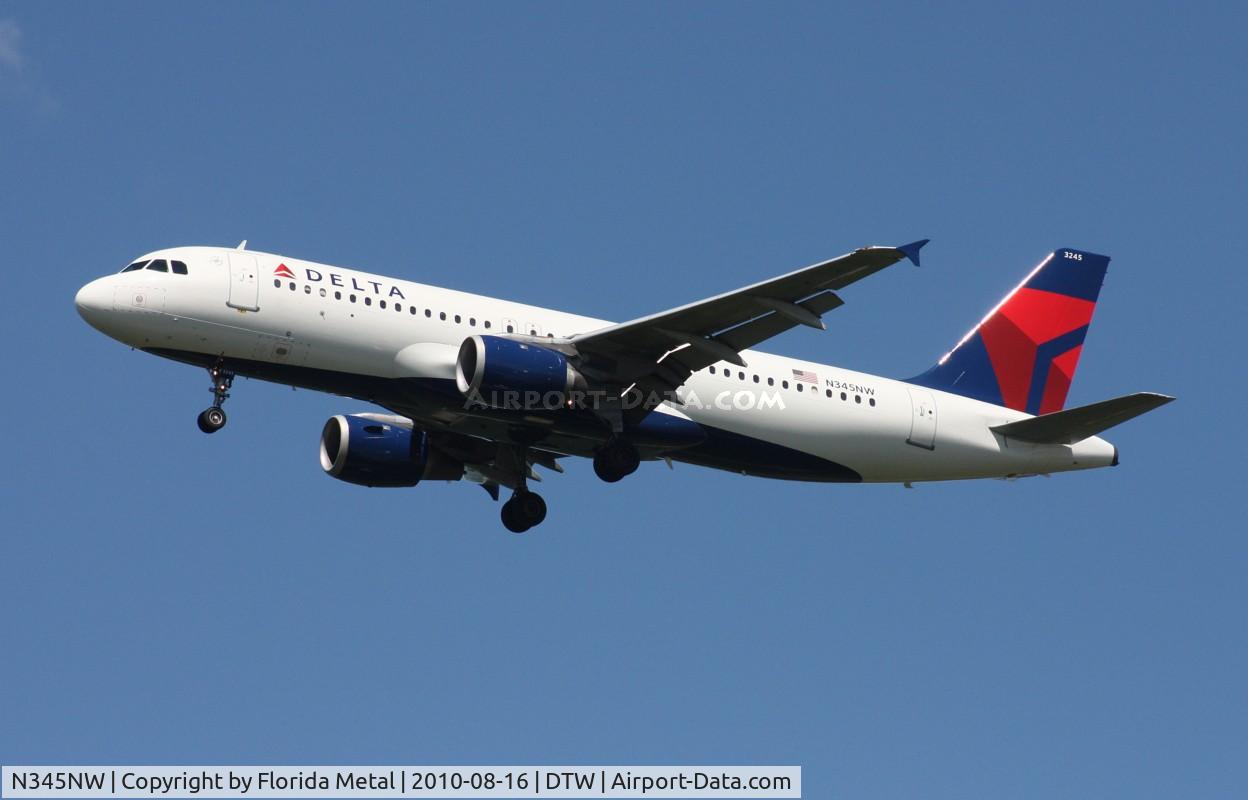 N345NW, 1993 Airbus A320-212 C/N 399, Delta A320