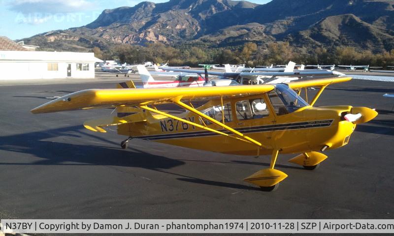 N37BY, 2004 American Champion 8KCAB Super Decathlon C/N 951-2004, On the tarmac