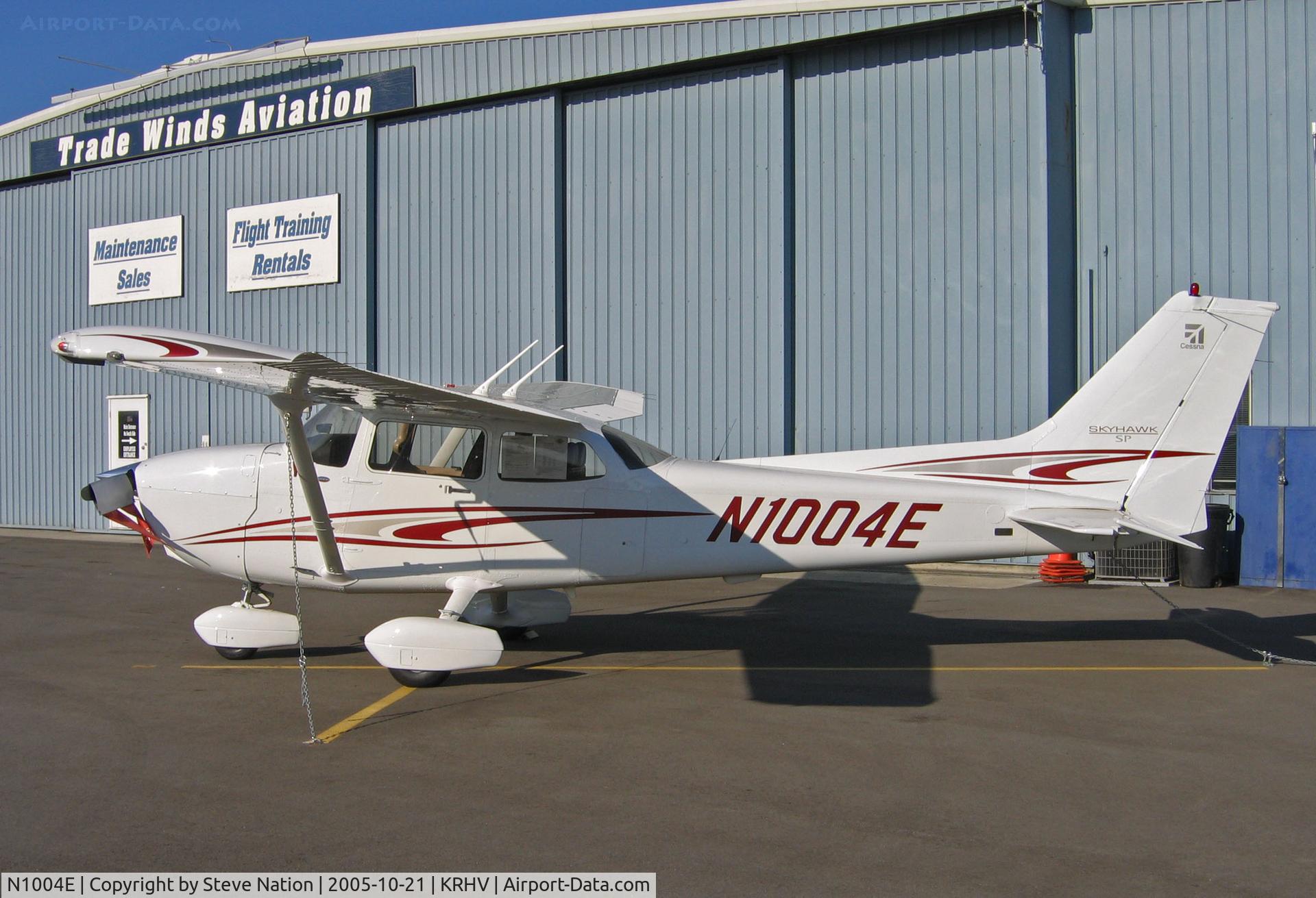 N1004E, 2005 Cessna 172S Skyhawk SP C/N 172S9872, Brand new 2005 Cessna 172S 