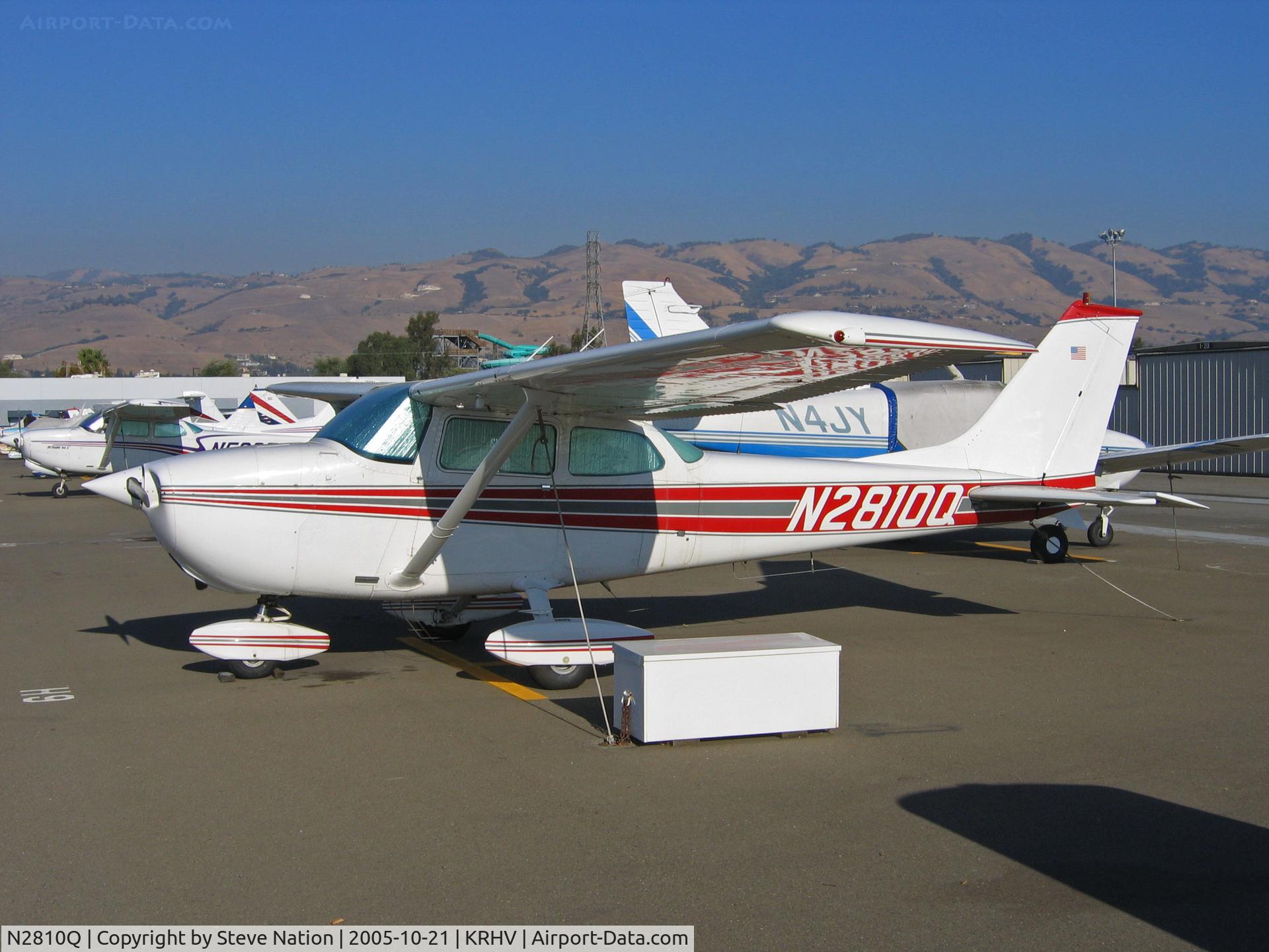 N2810Q, 1971 Cessna 172L C/N 17259810, Locally-based 1971 Cessna 172L in brilliant sunshine @ Reid-Hillview (originally Reid's Hillview) Airport, San Jose, CA