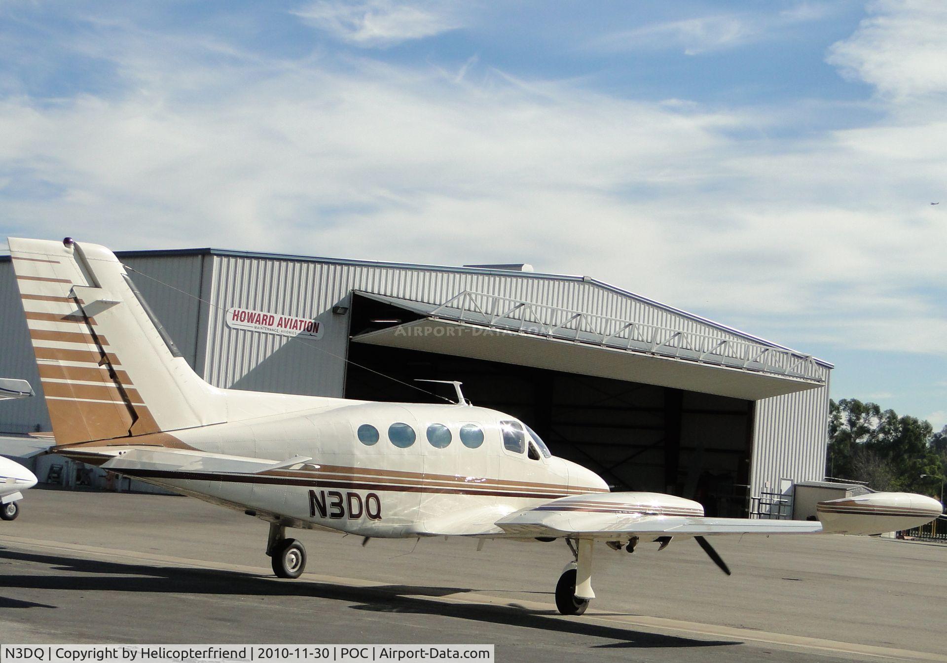 N3DQ, 1970 Cessna 414 Chancellor C/N 414-0056, Parked at Howard Aviation, starting engines
