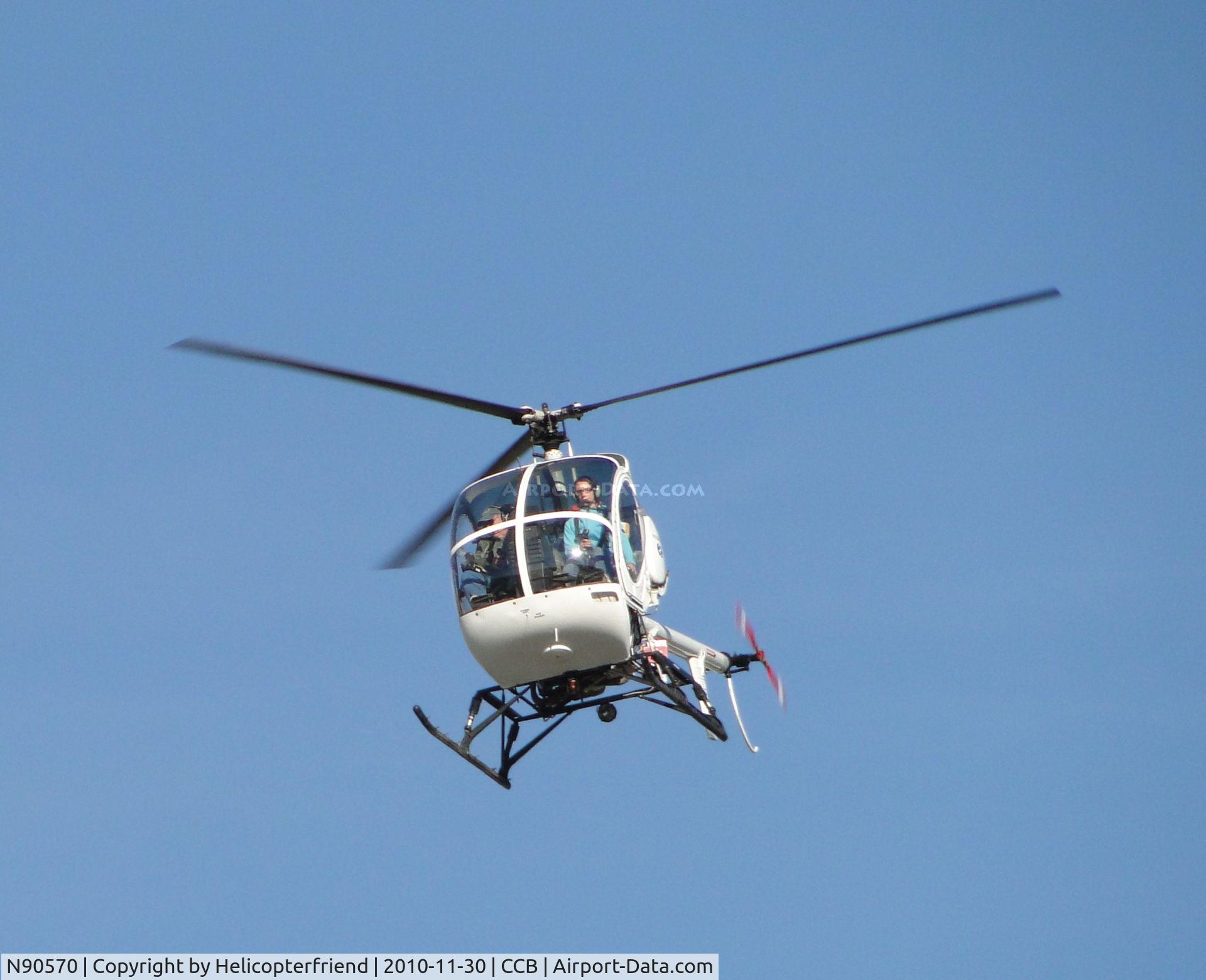 N90570, Hughes 269C C/N 1180736, High on final approach