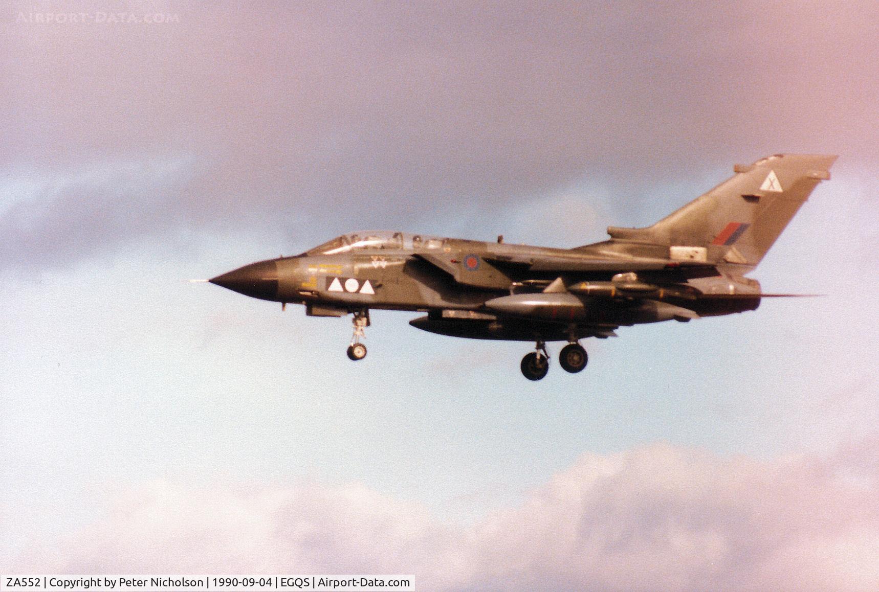 ZA552, 1981 Panavia Tornado GR.1 C/N 068/BT019/3036, Tornado GR.1 of 2 Squadron on final approach to Runway 23 at RAF Lossiemouth in September 1990.