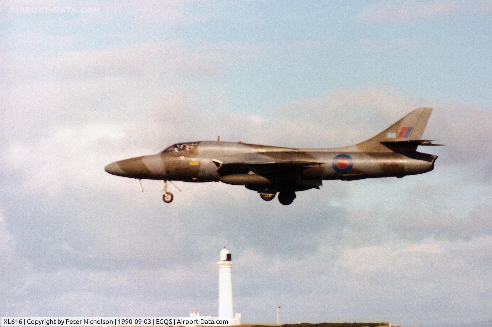 XL616, 1959 Hawker Hunter T.7A C/N 41H-695448, Hunter T.7 of 237 Operational Conversion Unit on final approach to home-base at RAF Lossiemouth in September 1990.