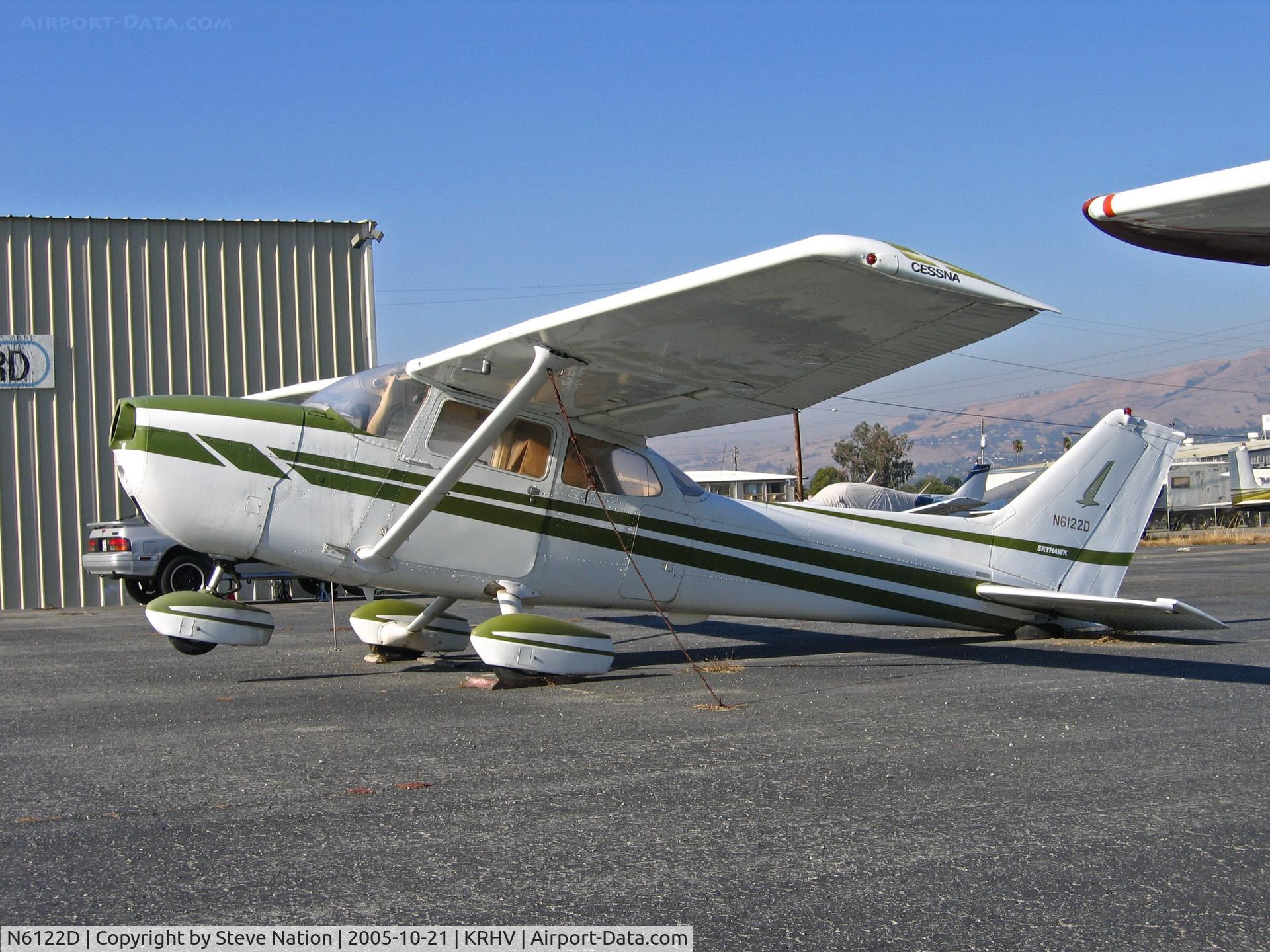 N6122D, 1979 Cessna 172N C/N 17272607, Better shot of Locally-based 1979 Cessna 172N 