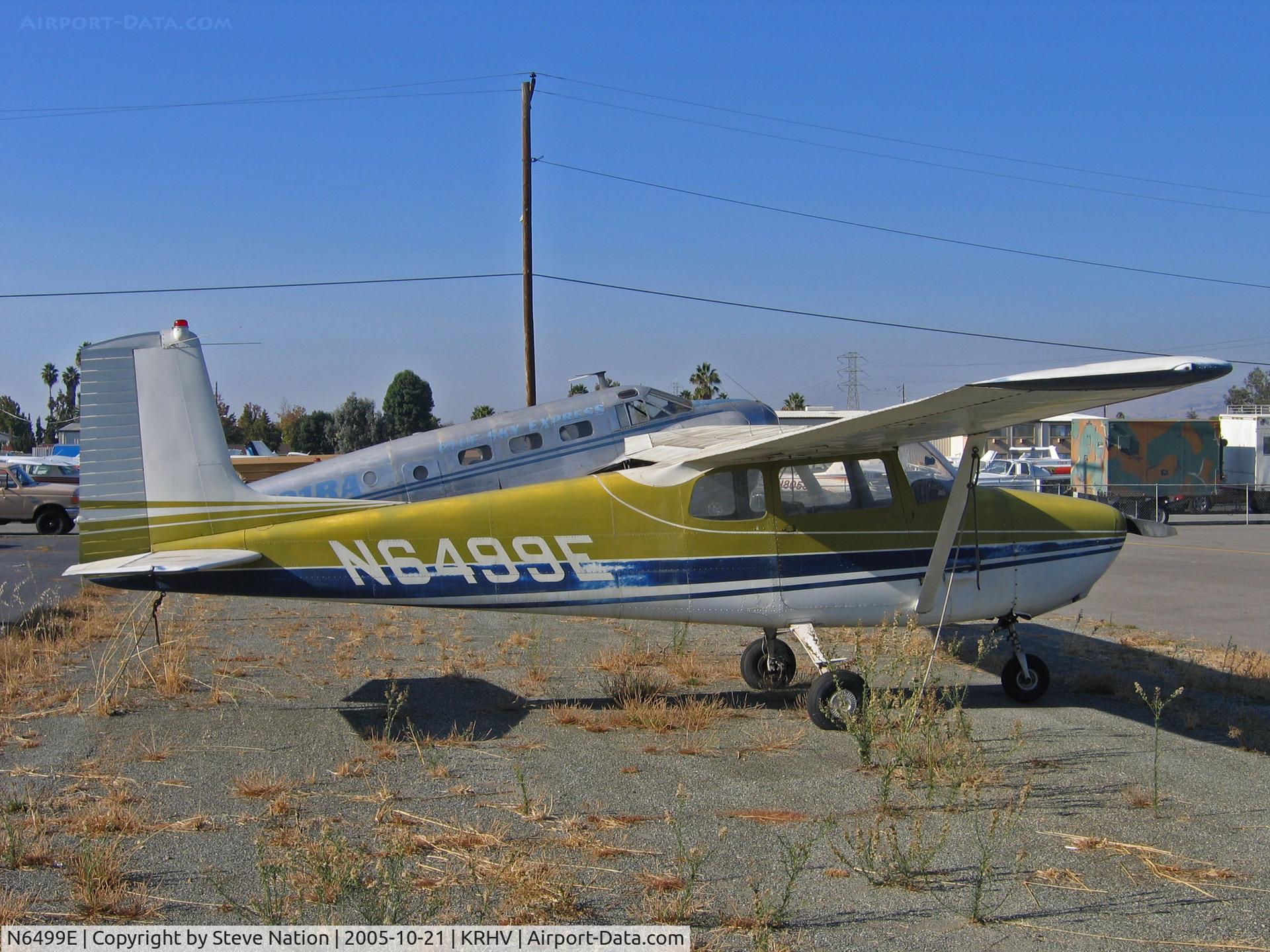 N6499E, 1959 Cessna 172 C/N 46599, Locally-based straight-tail 1958 Cessna 172 in bright sunshine @ Reid-Hillview Airport, San Jose, CA (to owner in Luning, NV by Jan 2007)