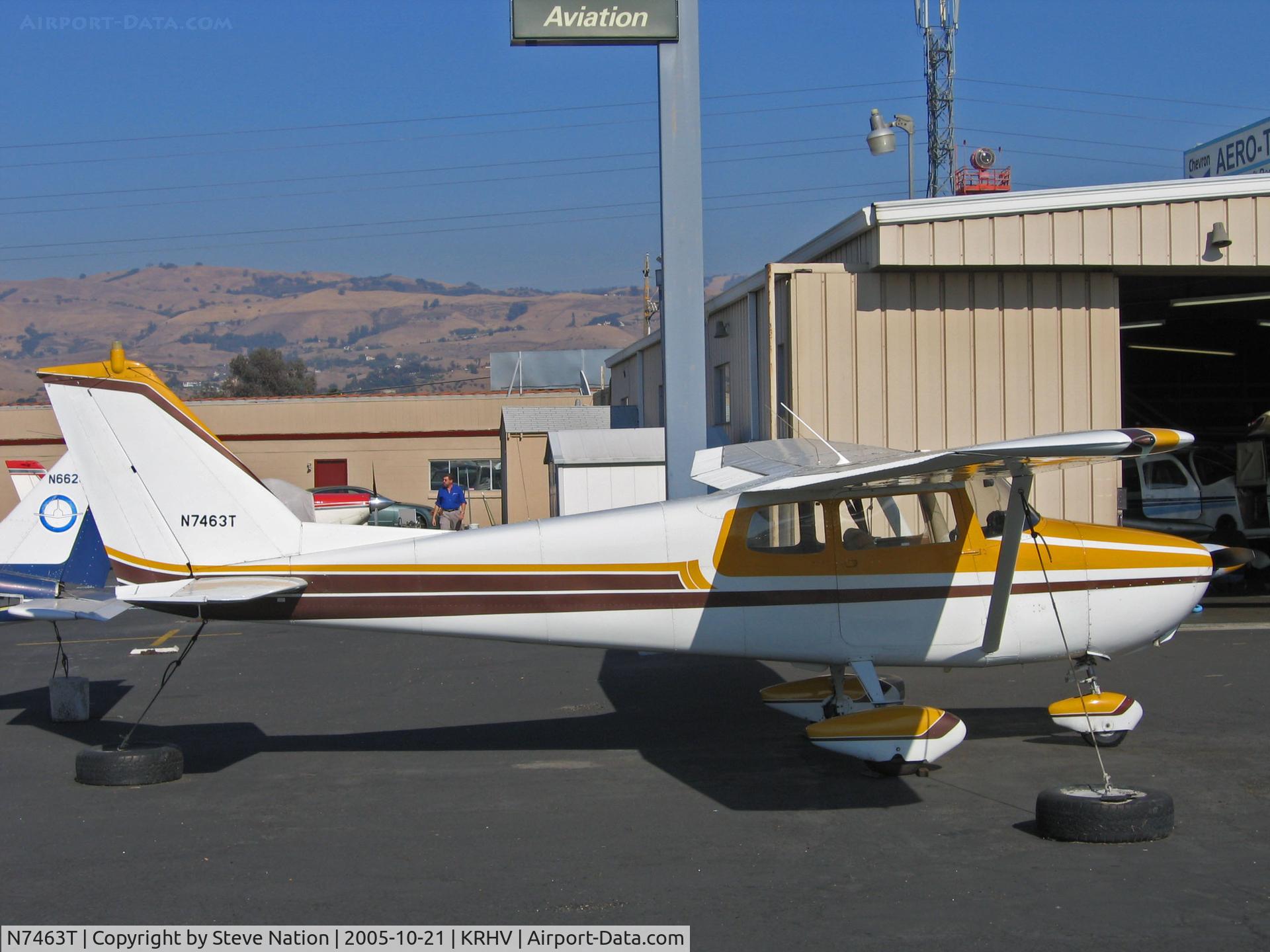N7463T, 1959 Cessna 172A C/N 47063, Locally-based 1959 (?) Cessna 172A in bright sunshine @ Reid-Hillview Airport, San Jose, CA (is this the original tail?)