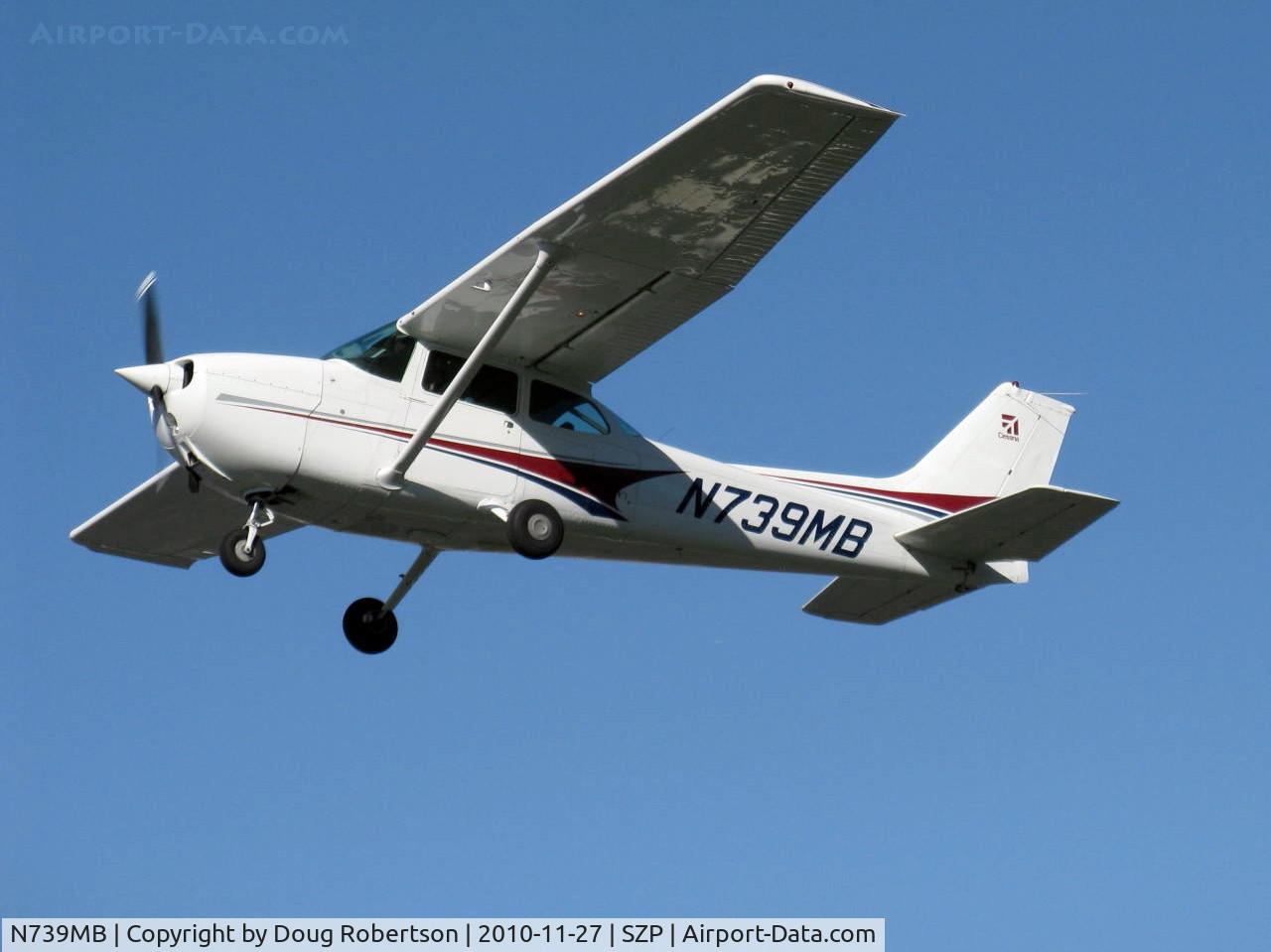 N739MB, 1978 Cessna 172N C/N 17270641, 1978 Cessna 172N SKYHAWK II of CP Aviation FBO at SZP, Lycoming O-320-H2AD 160 Hp, takeoff climb Rwy 22