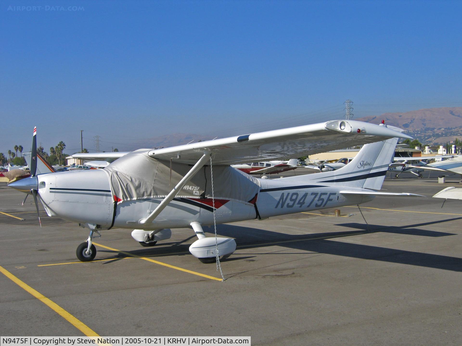 N9475F, 1998 Cessna 182S Skylane C/N 18280153, Locally-based 1998 Cessna 182S with cockpit cover in brilliant sunshine @ Reid-Hillview Airport, San Jose, CA  (to owner in Umbarger, TX by Dec 2007)
