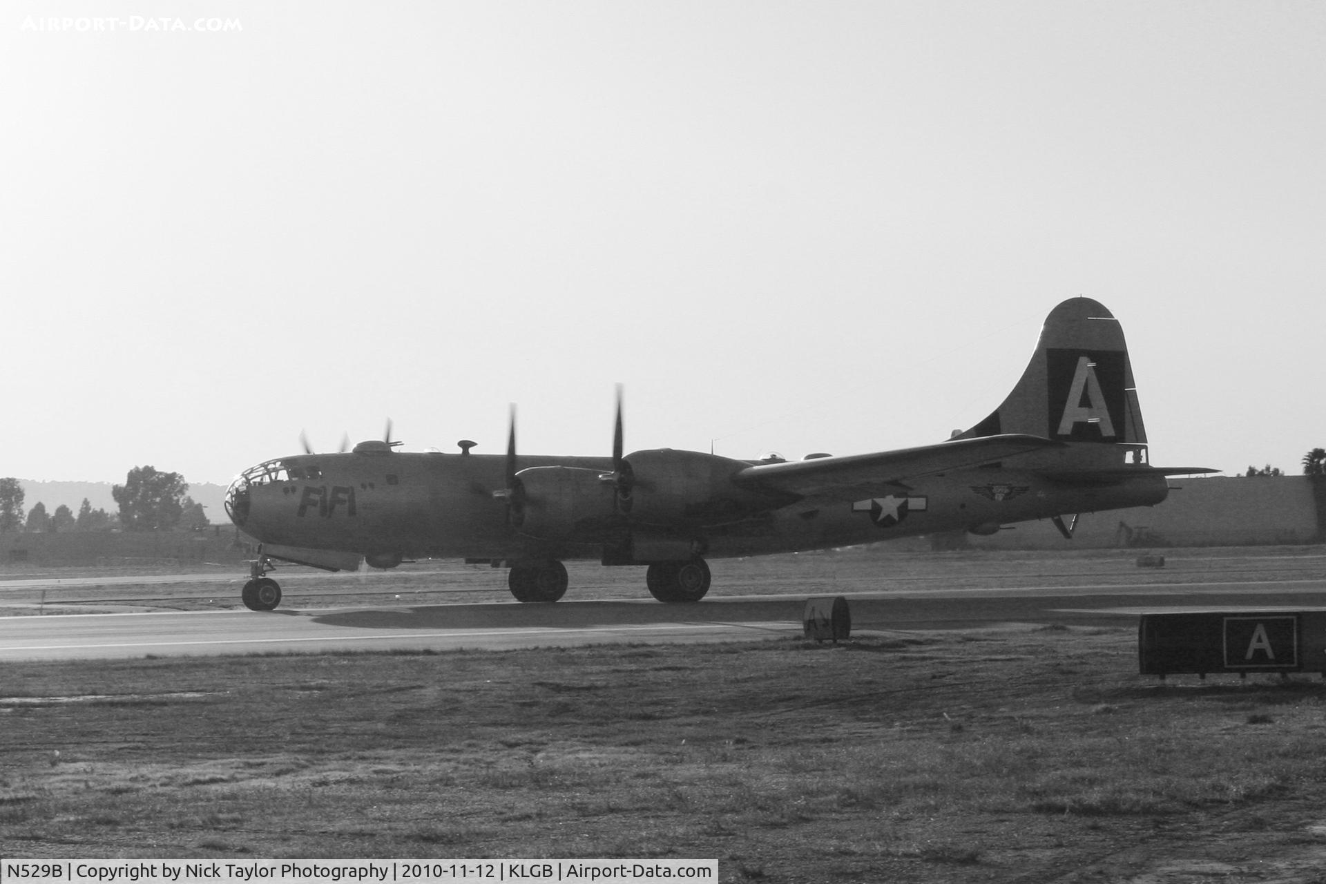 N529B, 1944 Boeing B-29A-60-BN Superfortress C/N 11547, FiFi taking off 12 at the AOPA Airport fest