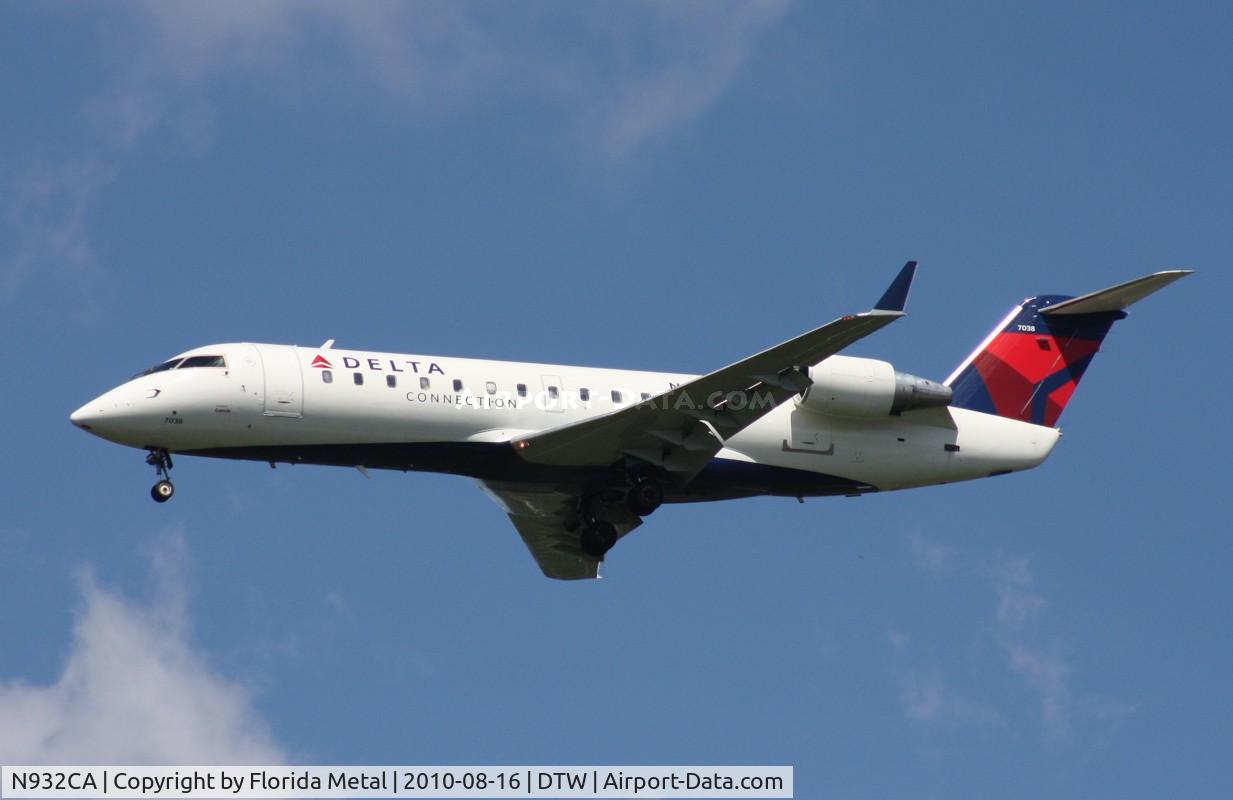 N932CA, 1994 Canadair CRJ-100ER (CL-600-2B19) C/N 7038, Comair CRJ-100