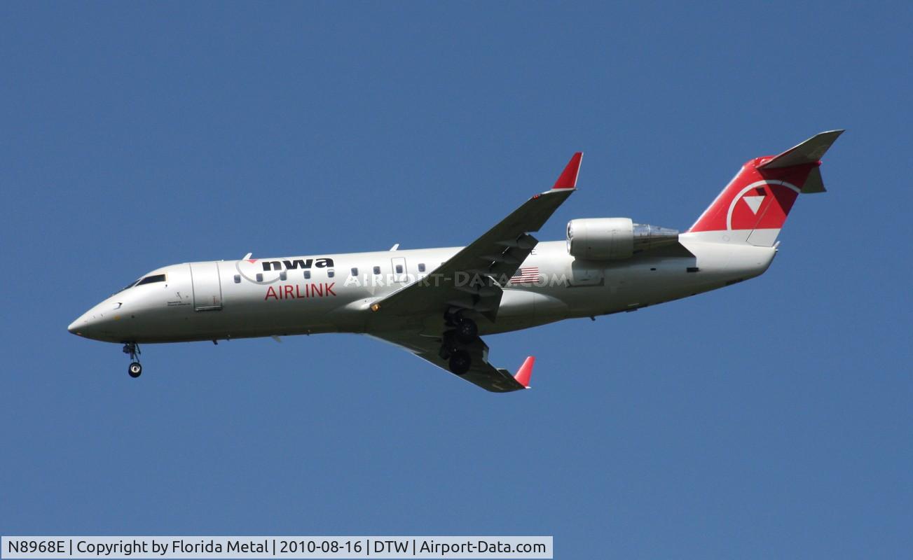 N8968E, 2004 Bombardier CRJ-200 (CL-600-2B19) C/N 7968, Airlink CRJ-200