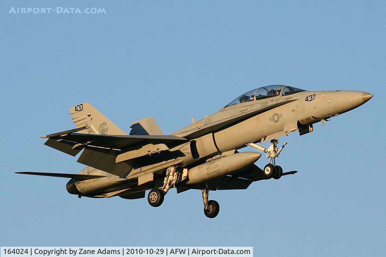 164024, 1990 McDonnell Douglas F/A-18D Hornet C/N 908/D045, At Alliance Airport - Fort Worth, TX