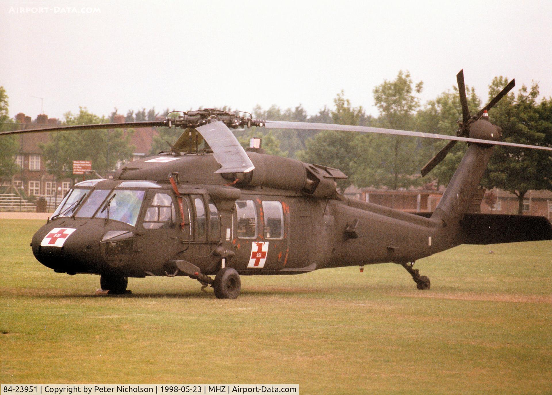 84-23951, 1984 Sikorsky UH-60A Black Hawk C/N 70.776, UH-60A Blackhawk of the US Army's 45th Medical Company based in Germany on duty at the 1998 RAF Mildenhall Air Fete.