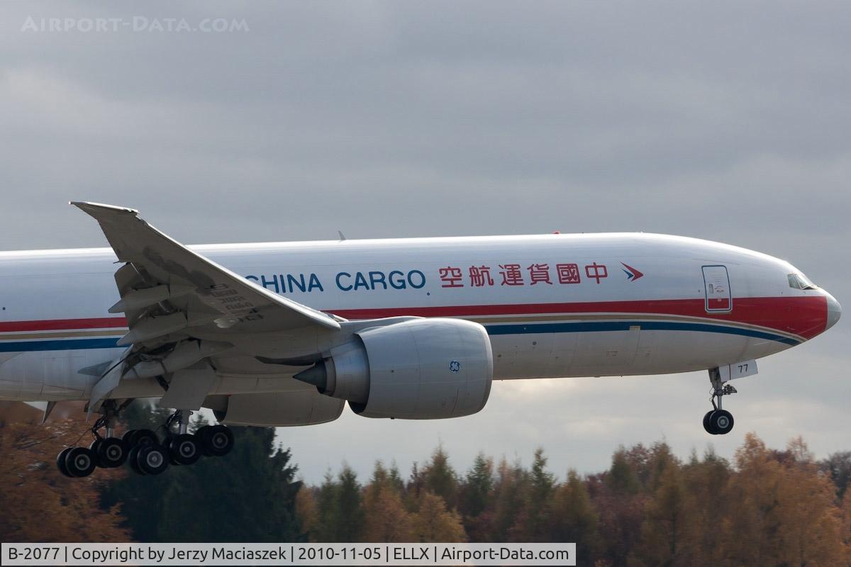 B-2077, 2010 Boeing 777-F6N C/N 37713, B-2077 _B-2077 2010 Boeing 777-F6N, c/n: 37713