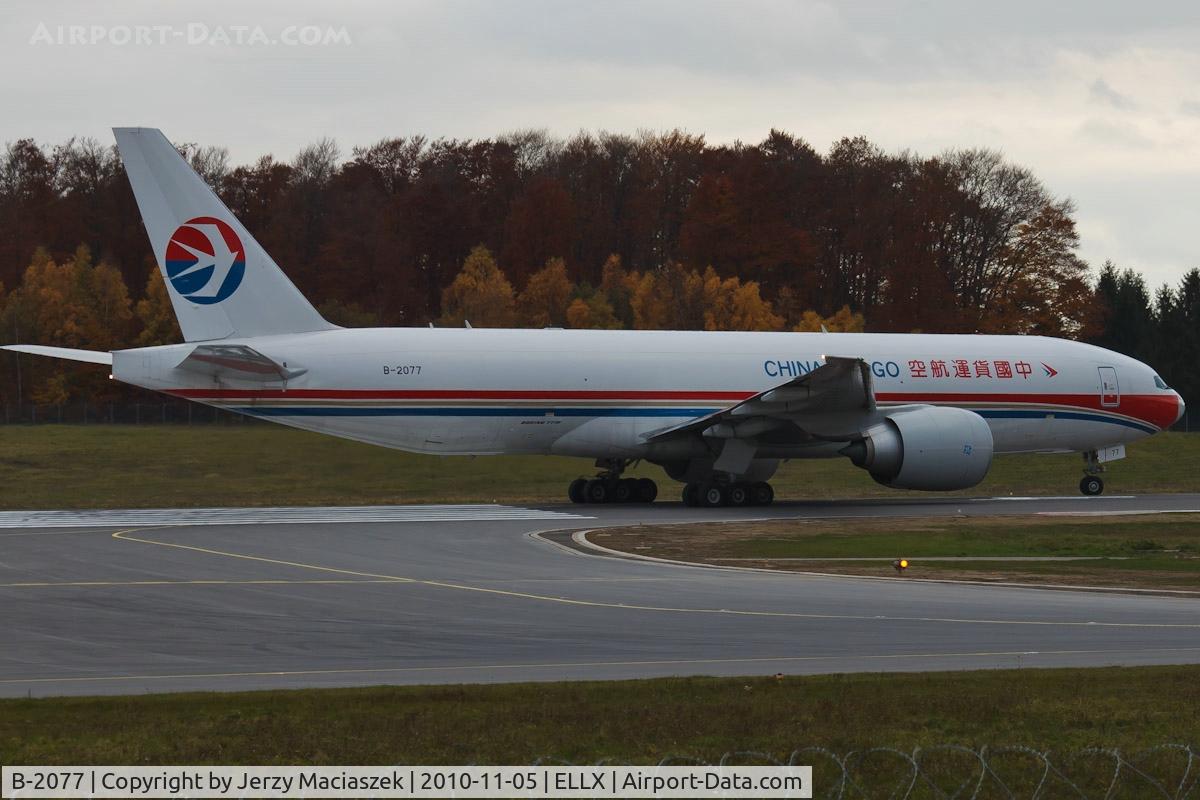 B-2077, 2010 Boeing 777-F6N C/N 37713, B-2077_2010 Boeing 777-F6N, c/n: 37713