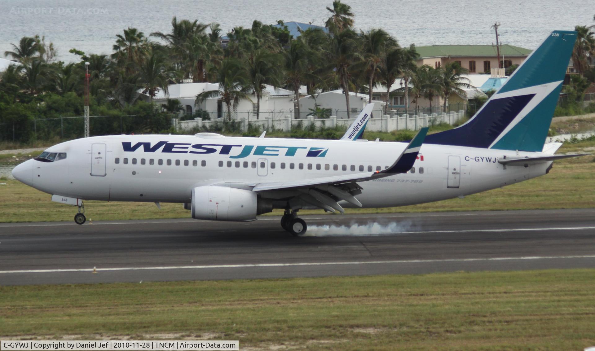 C-GYWJ, 2006 Boeing 737-7CT C/N 32772, Canjet landing at TNCM