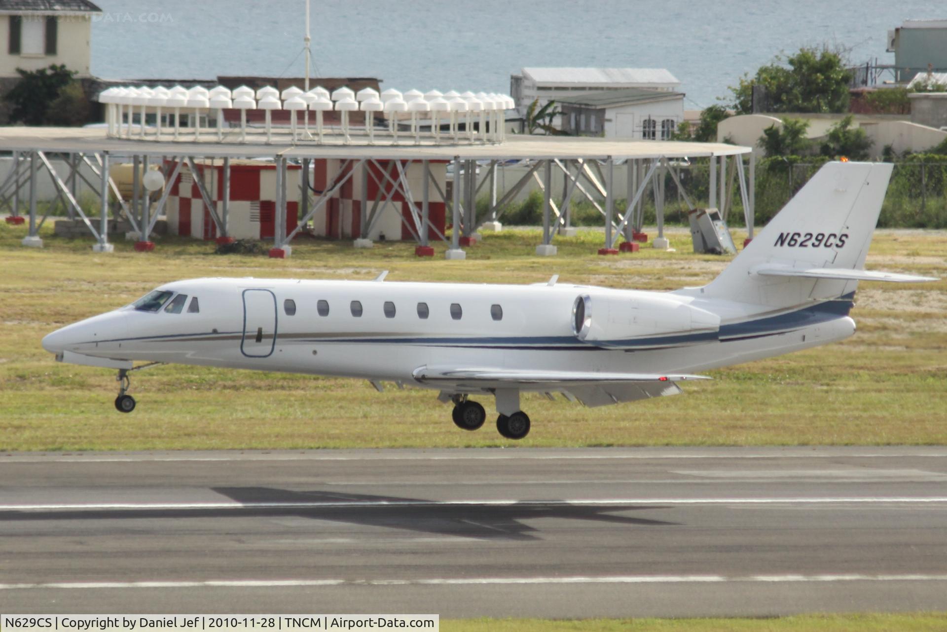 N629CS, 2007 Cessna 680 Citation Sovereign C/N 680-0165, N629CS landing at TNCM