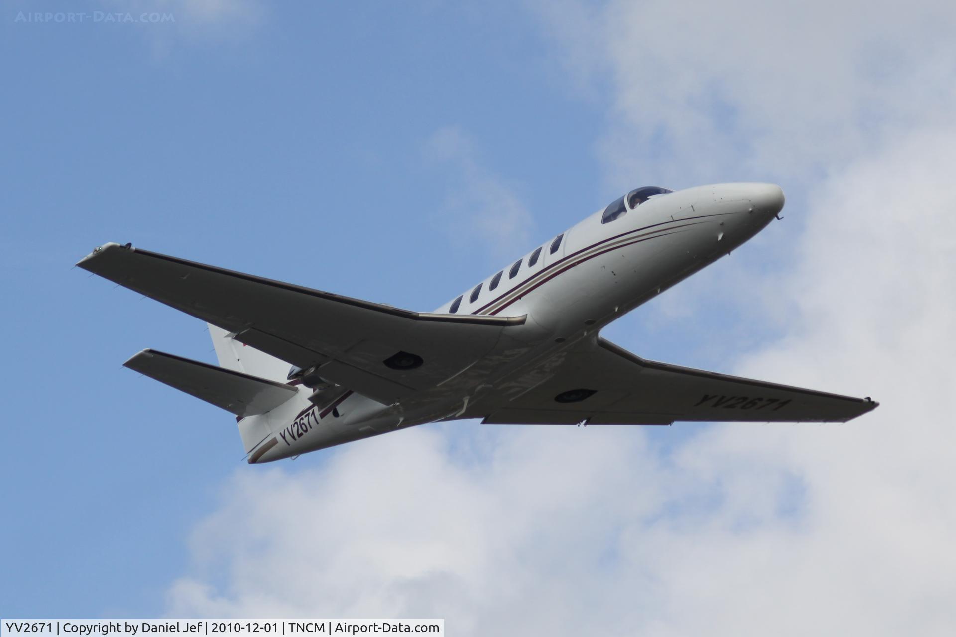 YV2671, 1987 Cessna S550 Citation IIS C/N S550-0146, YV2671 departing TNCM
