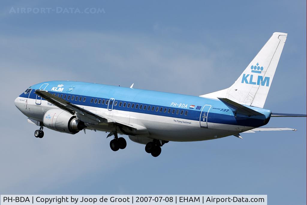 PH-BDA, 1986 Boeing 737-306 C/N 23537, This Boeing was repainted in the new KLM colors in 2009 and scrapped in 2010