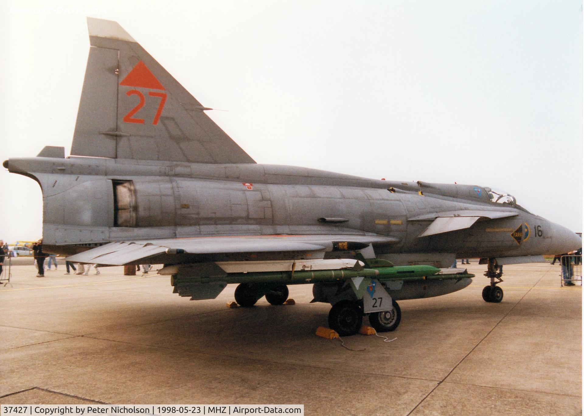 37427, Saab JA 37D Viggen C/N 37427, JA 37 Viggen of F16 Wing Royal Swedish Air Force on display at the 1998 RAF Mildenhall Air Fete.
