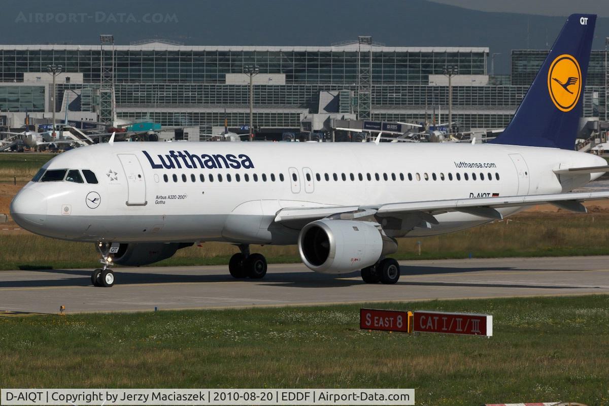 D-AIQT, 2000 Airbus A320-211 C/N 1337, D-AIQT