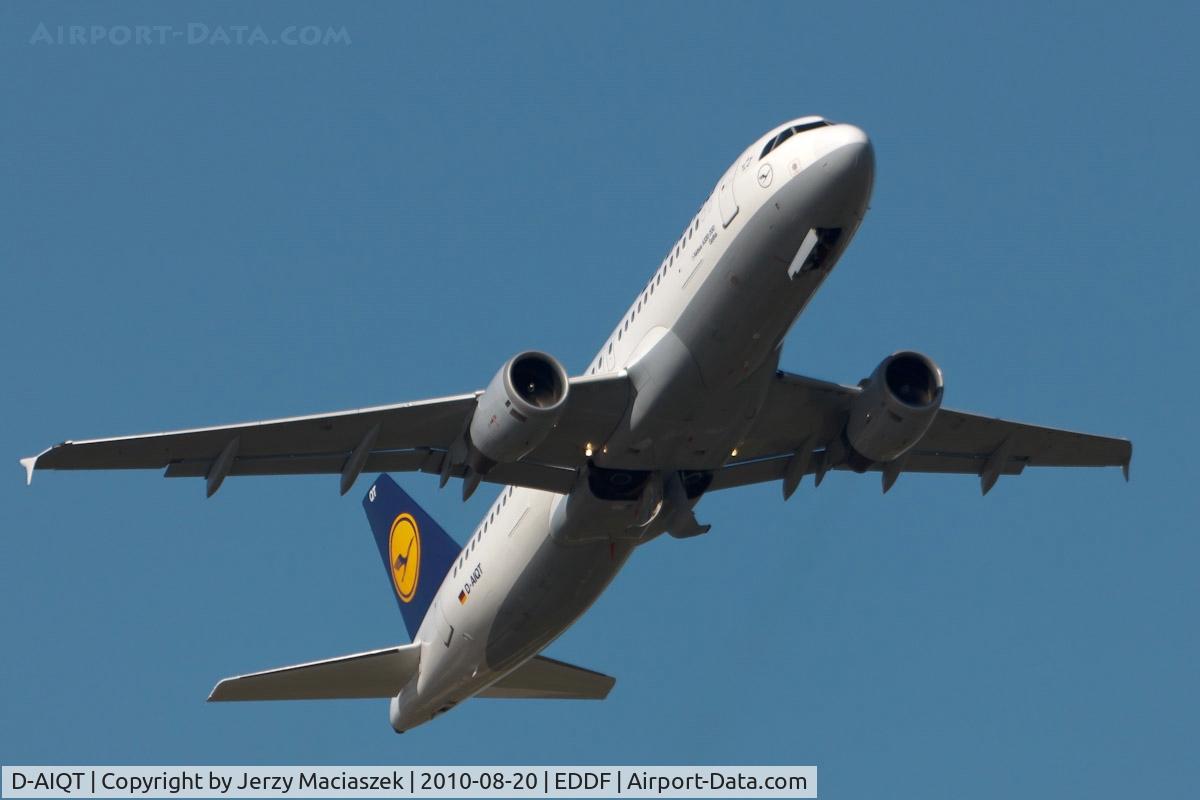 D-AIQT, 2000 Airbus A320-211 C/N 1337, D-AIQT_Airbus A320-211