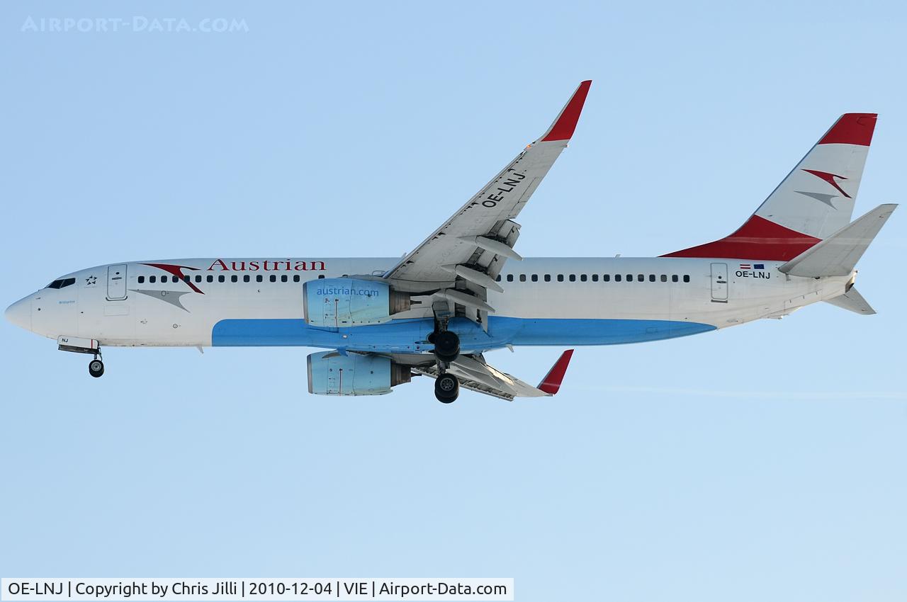 OE-LNJ, 1998 Boeing 737-8Z9 C/N 28177, AUA