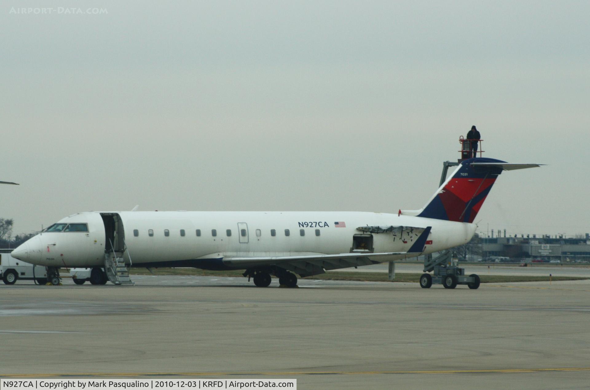 N927CA, 1993 Canadair CRJ-100ER (CL-600-2B19) C/N 7031, CL-600-2B19